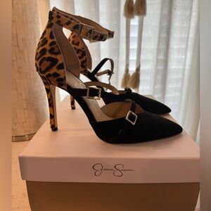 Jessica simpson heels 👠